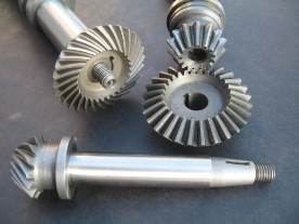 Camshaft Vertical Drive & Pinion Gears